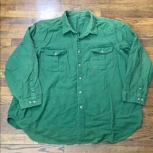 Green Flannel Men’s Button Down